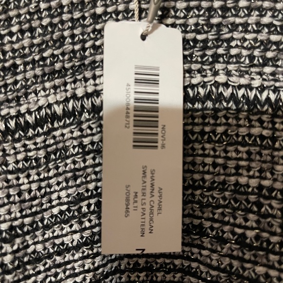 Snazzy Chicos size 3 sweater jacket NWT - Picture 5 of 11